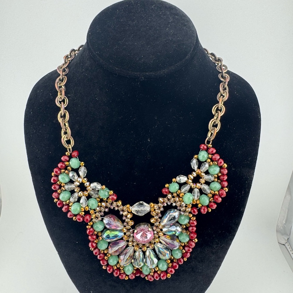 Elegant Multicolor Statement Beaded Necklace‎